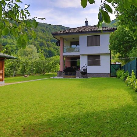 Apartments Edy Bihac Exterior photo