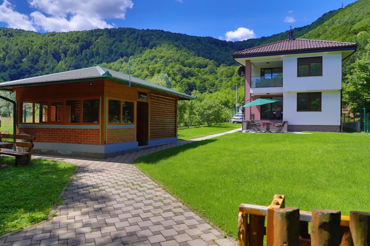 Apartments Edy Bihac Exterior photo