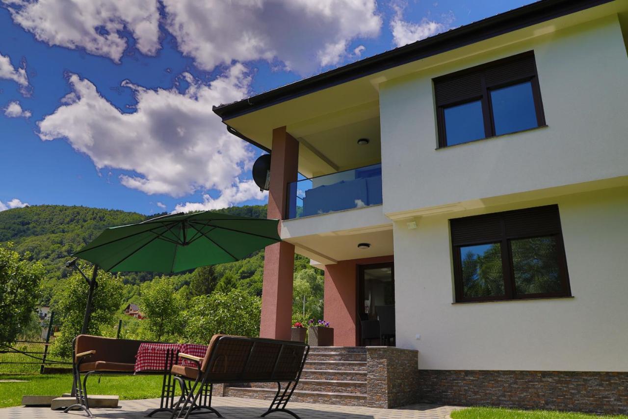 Apartments Edy Bihac Exterior photo